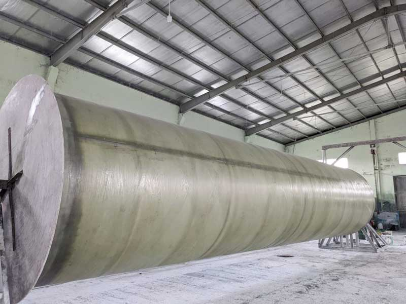 bồn composite chứa hóa chất trụ ngang
